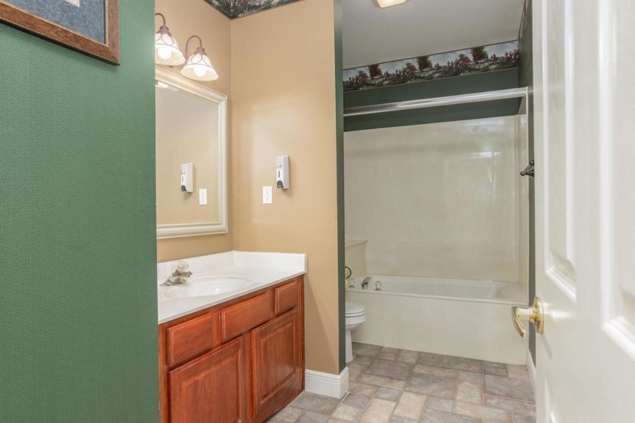 Apartment Branson's Great Rock Retreat
